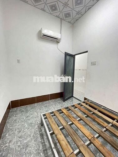 CHO THUÊ NHÀ MỚI HƯNG PHÚ 81mv 6tr. 2ml. 2pn. Sân.