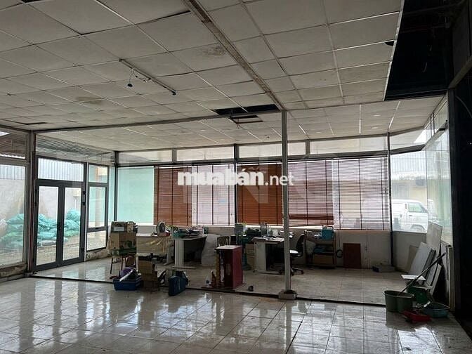 Kho xưởng 900m² có điện 3 pha, gần cầu Cái Răng, lộ Container