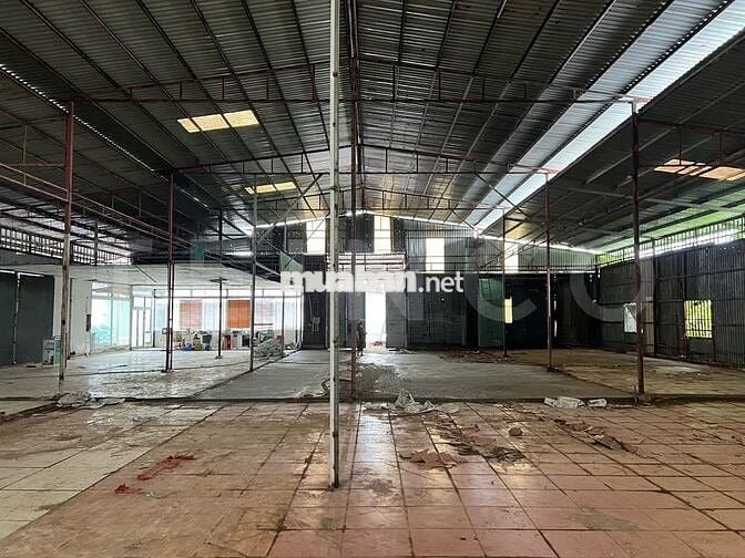 Kho xưởng 900m² có điện 3 pha, gần cầu Cái Răng, lộ Container