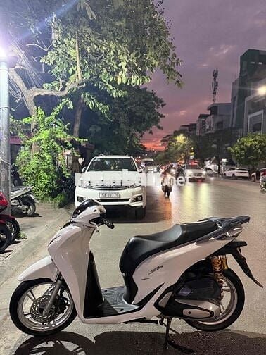 Bán xe Sh 125/2023.