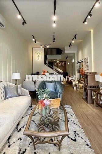 Cho thuê mặt tiền khu thời trang Q3