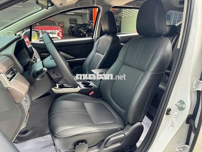 Mitsubishi Xpander Premium 2024 Xe Gia Đình NhưMới