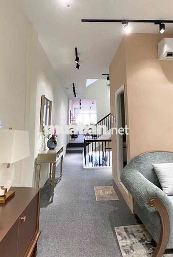 Cho thuê mặt tiền khu thời trang Q3