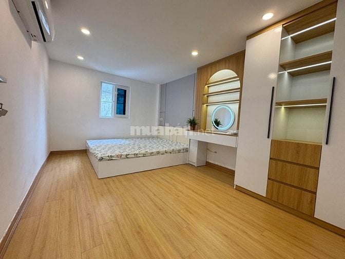 Nhà Đẹp Gần Phố, Bùi Ngọc Dương, Hai Bà Trưng 90m, giá 4.28 tỷ.