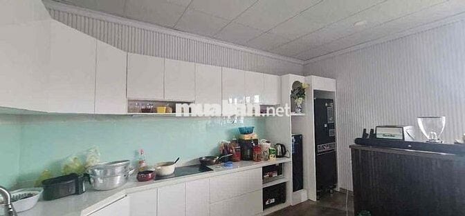 Bán nhà hẻm đường Ba Tháng Hai, phường 4 , Tp.Đà Lạt