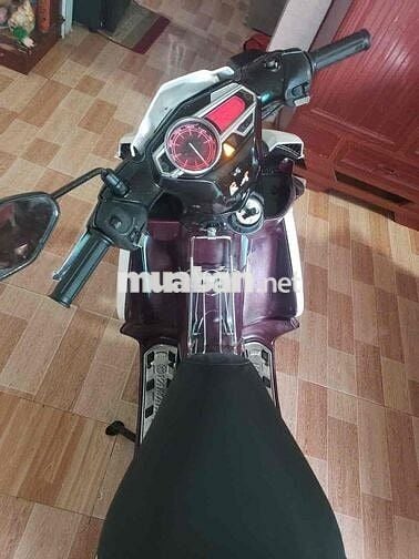 Yamaha Nouvo SX Trắng Đen Đỏ
