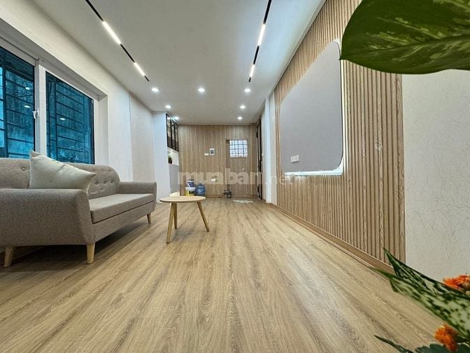 Nhà Đẹp Gần Phố, Bùi Ngọc Dương, Hai Bà Trưng 90m, giá 4.28 tỷ.