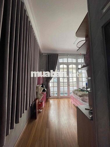 Bán nhà hẻm đường Ba Tháng Hai, phường 4 , Tp.Đà Lạt