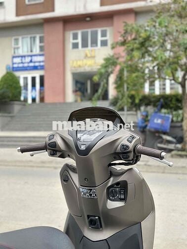 Honda Lead 2018 Vàng cát