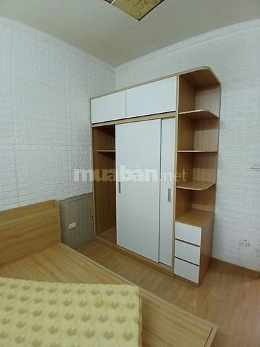 Cho thuê căn hộ 2PN giá 12.5 triệu phố Trần Quý Kiên, Cầu Giấy