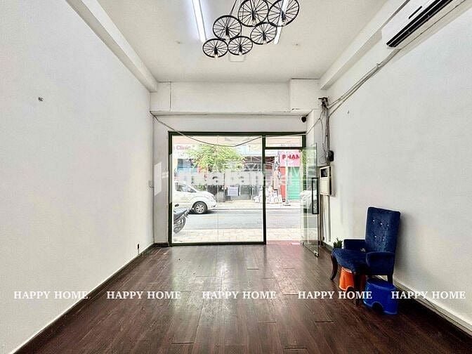 MB MẶT TIỀN Q1 - KHU VĂN PHÒNG SẦM UẤT - GIÁT TỐT