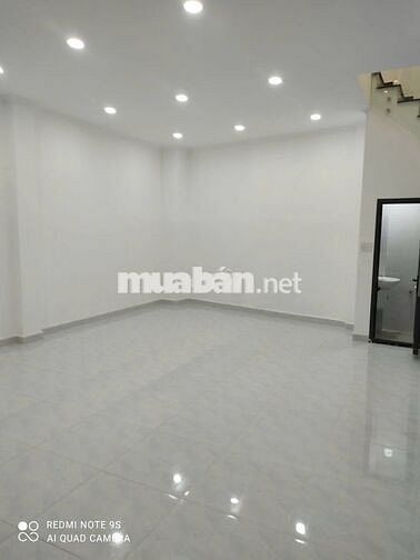 NGANG 6M - 2 TĂNG NHÀ THUÊ HIẾM HOI KHU VỰC TRUNG TÂM - GIÁ 50TR/THÁNG