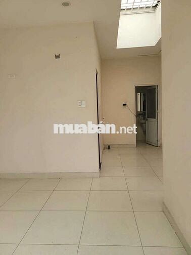 Cho thuê nguyên căn trống, rộng rãi, Hẻm xh, Nguyễn Oanh p17 Gò vấp