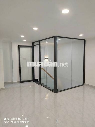 NGANG 6M - 2 TĂNG NHÀ THUÊ HIẾM HOI KHU VỰC TRUNG TÂM - GIÁ 50TR/THÁNG