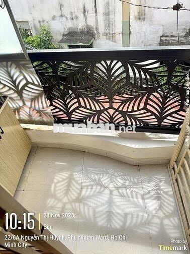 Phòng khép kín Phú Nhuận có ban công tràn ngập ánh sáng - chính chủ