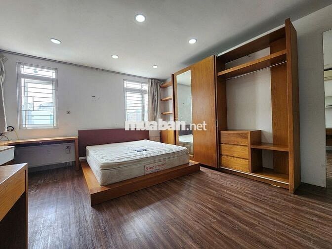 Sang Nhượng CHDV Phú Nhuận - Combo 2 căn tổng 17 phòng, 1 mặt bằng