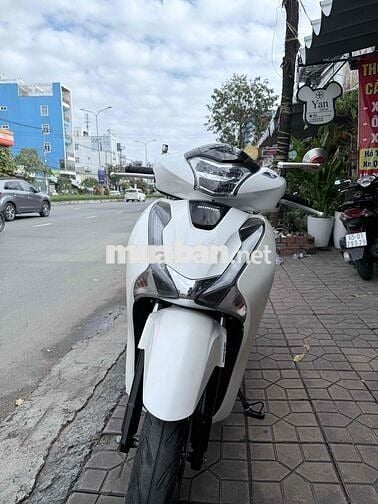 Honda SH 150 2017 Trắng