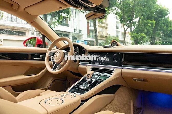 Porsche Panamera Model 2018 - Đỏ/Be - chất xe đẹp