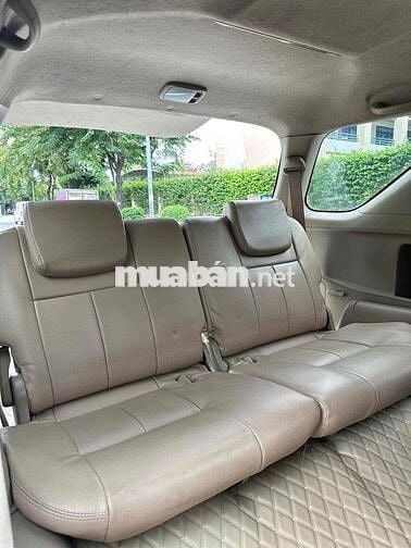 Toyota Fortuner 2012 - AT