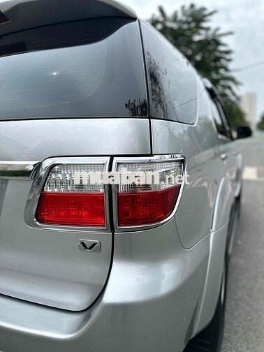 Toyota Fortuner 2012 - AT