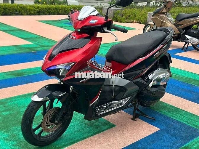 Honda Air Blade Đỏ đen Đã sử dụng