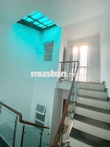 🔴 Nhà Mặt tiền buôn bán đông đúc Dã Tượng P10Q8