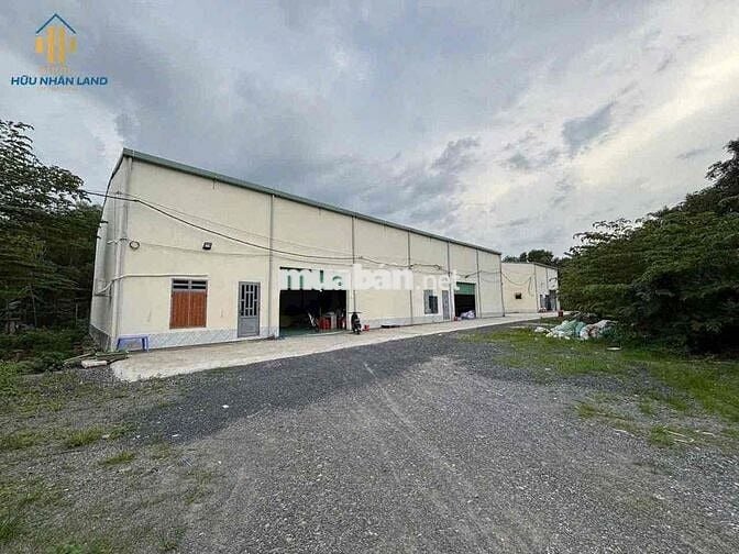 Cho thuê kho xưởng Đường Võ văn vân , Bình Chánh DT 3000m2 xưởng 750m2