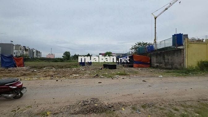 Bán đất mặt tiền Kênh Tiêu Xuân Thới Đông Hóc Môn 493m² thổ cư