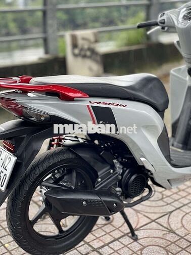 Vision bánh lớn xe xe đẹp như ngọc trinh