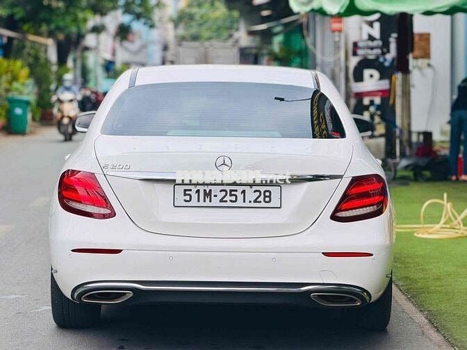 Mercedes Benz E200 Model 2017