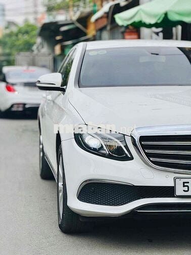 Mercedes Benz E200 Model 2017