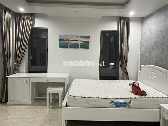 CHO THUÊ STUDIO BAN CÔNG RỘNG TẠI PHÚ MỸ HƯNG - LÊ VĂN THIÊM Q7