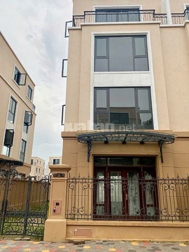 Chính chủ cần bán biệt thự song lập tại Vinhomes Vũ Yên