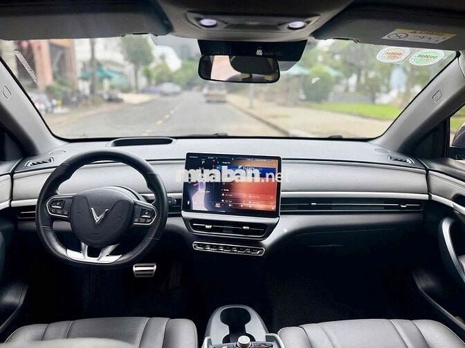 VF6S 24 - Mua Pin - Xe Gia Đình Đẹp