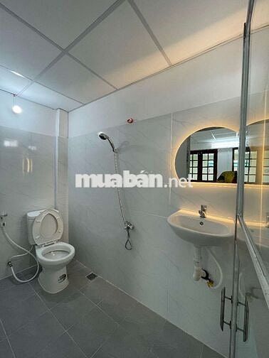 PHÒNG CỬA SỔ TRỜI - 4.5Tr -20m2