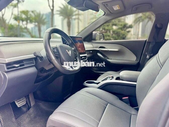 VF6S 24 - Mua Pin - Xe Gia Đình Đẹp