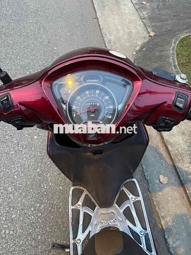 BÁN LẠI HONDA VISION 2020 – MÀU ĐỎ ĐÔ