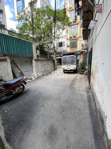 - Bán nhà Giải Phóng, Hoàng Mai, Hai Bà Trưng, Siêu đẹp, 80m2, 27.5 tỷ