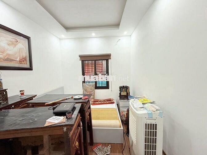 🏦TẬP THỂ TẦNG 2+3 - NHÀ ĐẸP - 20M RA MP Ô TÔ TRÁNH -GẦN BV THANH NHÀN