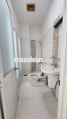 Bán căn nhà tâm huyết đường 10m rộng rãi 85m2 đất chỉ 5,8tỷ tl