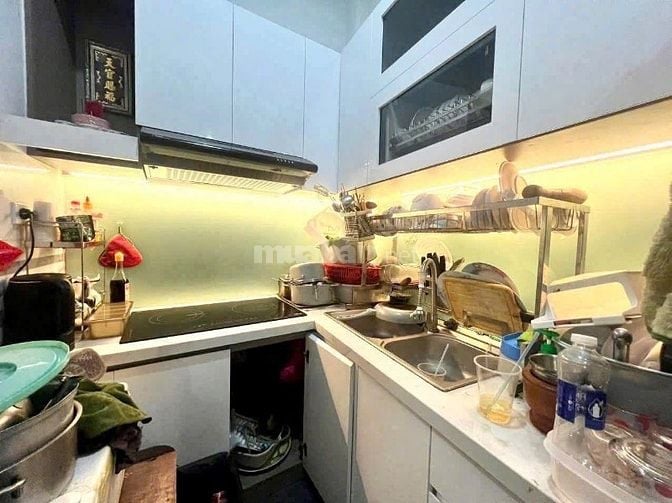 Siêu Hot! Nhà 3 Tầng Văn Thân – Q6 Giá Rẻ Bất Ngờ! Chỉ 2 Tỷ 1