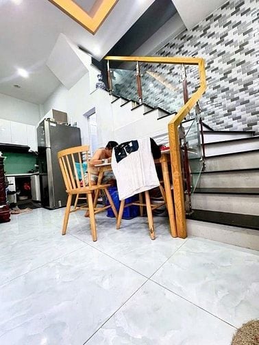 Siêu Hot! Nhà 3 Tầng Văn Thân – Q6 Giá Rẻ Bất Ngờ! Chỉ 2 Tỷ 1