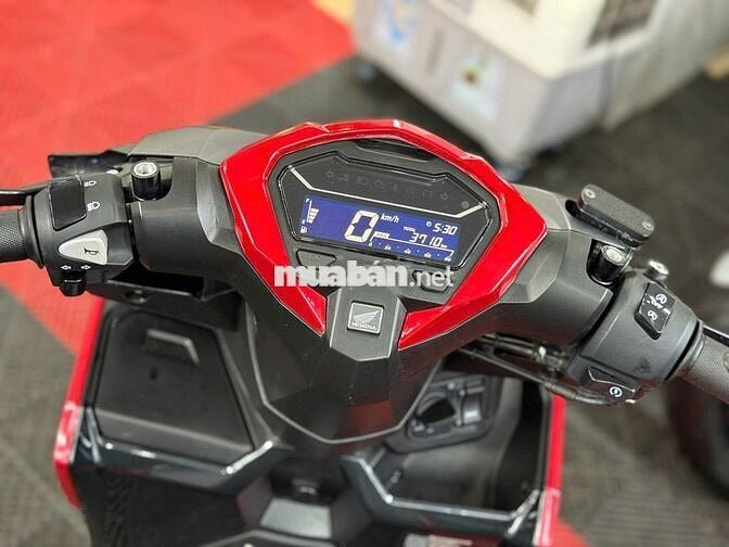 💥Honda Vario125 SMK 2025 lướt 3000km Biển86 9chủ