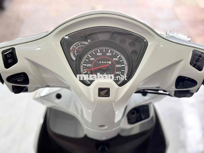 Vision Phố Mới Tinh B2 16.16