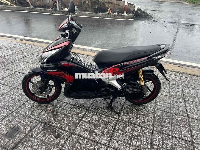 Honda Air Blade Đen đỏ