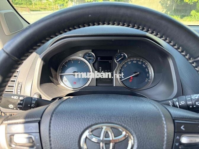 CẦN BÁN TOYOTA PRADO 2.7 VX MODEL 2018 SIÊU MỚI