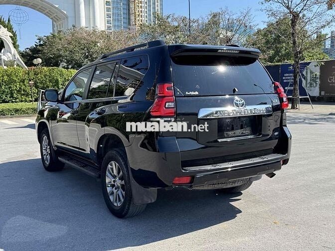 CẦN BÁN TOYOTA PRADO 2.7 VX MODEL 2018 SIÊU MỚI