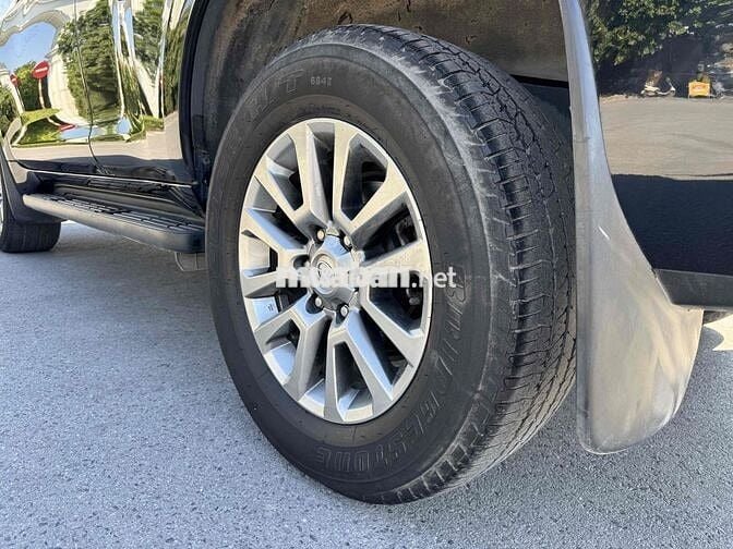 CẦN BÁN TOYOTA PRADO 2.7 VX MODEL 2018 SIÊU MỚI
