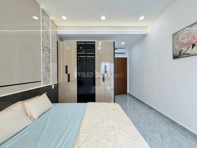 Siêu Hot! Nhà Mặt Tiền Bình Thạnh – Hoàng Hoa Thám, 4PN, Giá Tốt