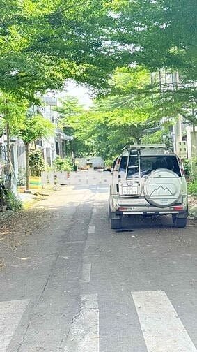 Cần bán lô đất 1 sẹt, dt 768, gần cầu Tân Triều